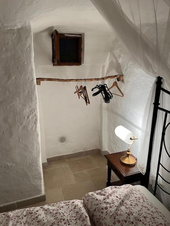 Casa Giuliveto - Charmantes Ferienhaus Mit Privatpool In Olivenhain أوستوني المظهر الخارجي الصورة